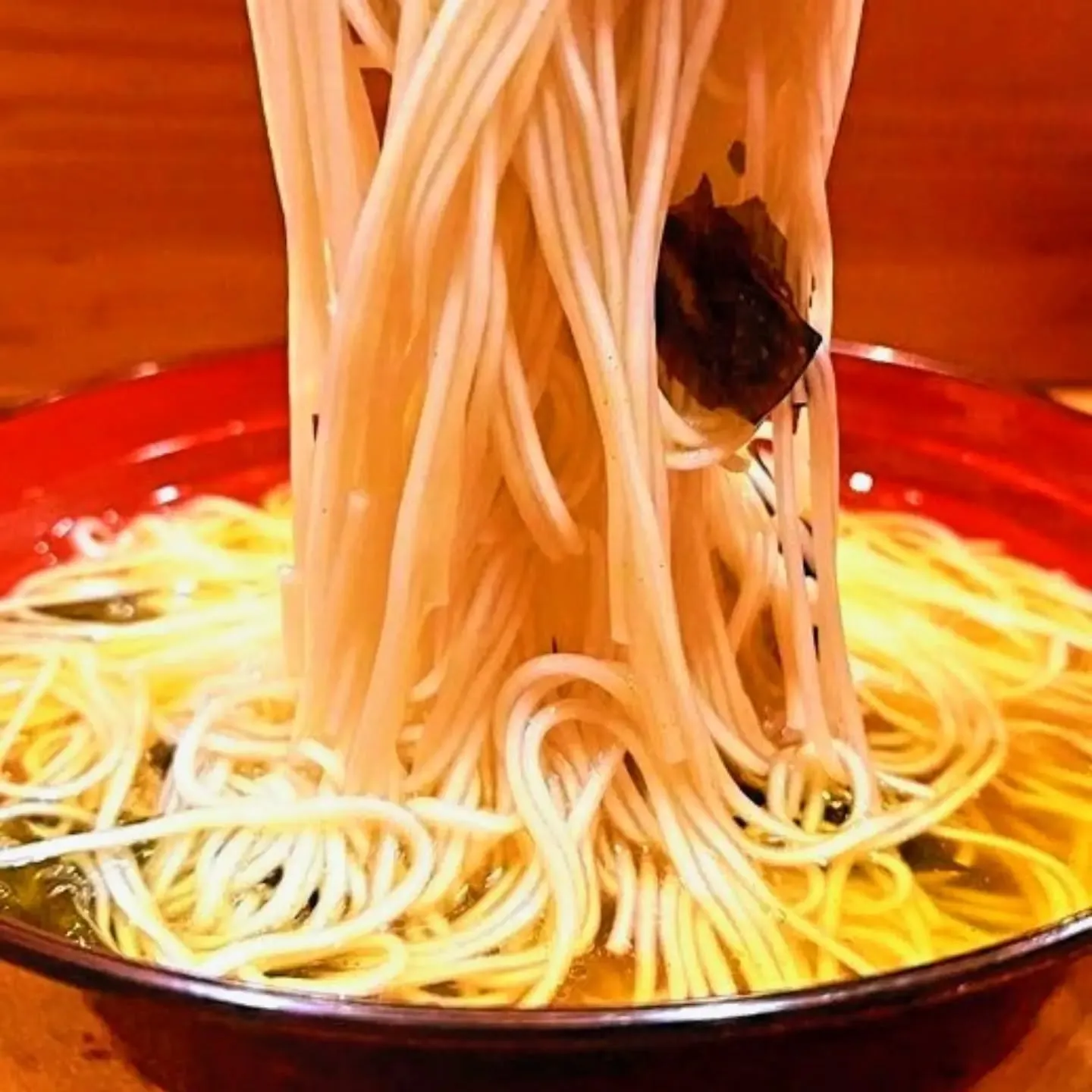 地鶏 コラーゲンスープ 煮麺